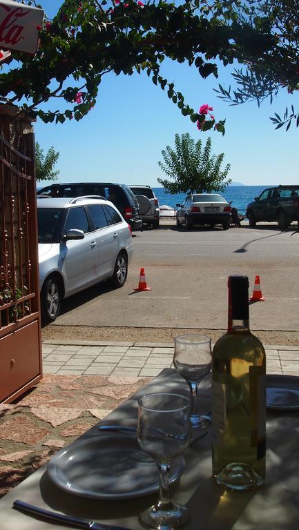 Rondos Hotel Himare Exterior foto