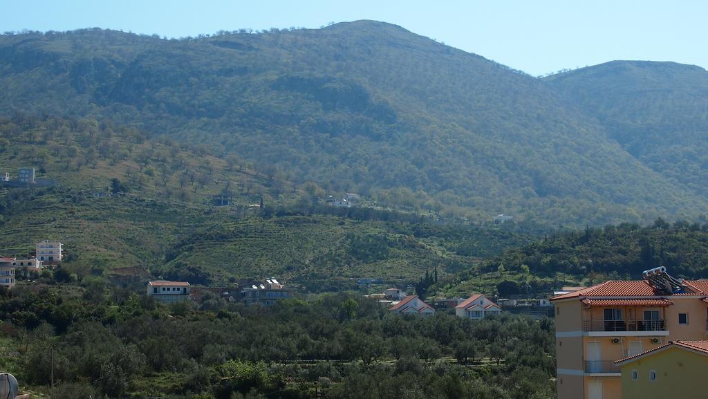 Rondos Hotel Himare Cameră foto