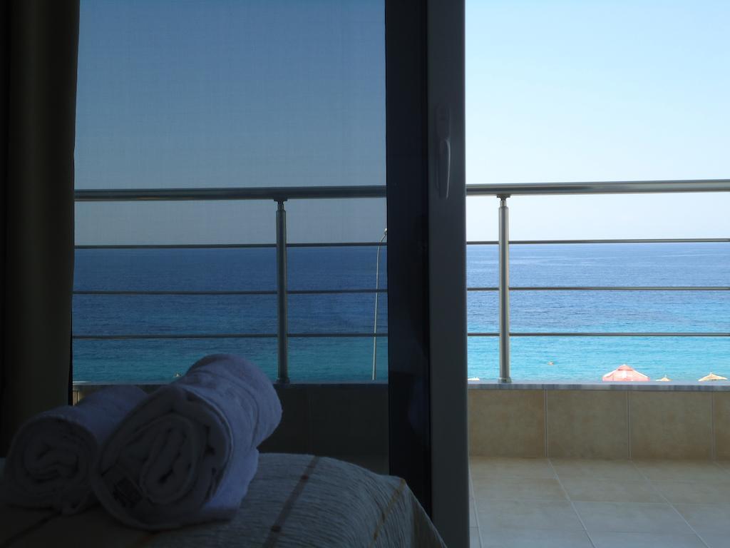 Rondos Hotel Himare Cameră foto