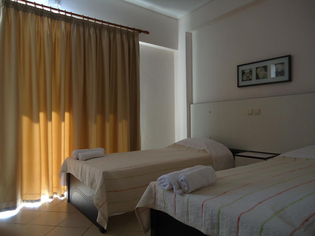 Rondos Hotel Himare Cameră foto