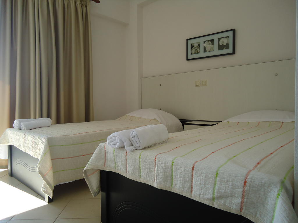 Rondos Hotel Himare Cameră foto