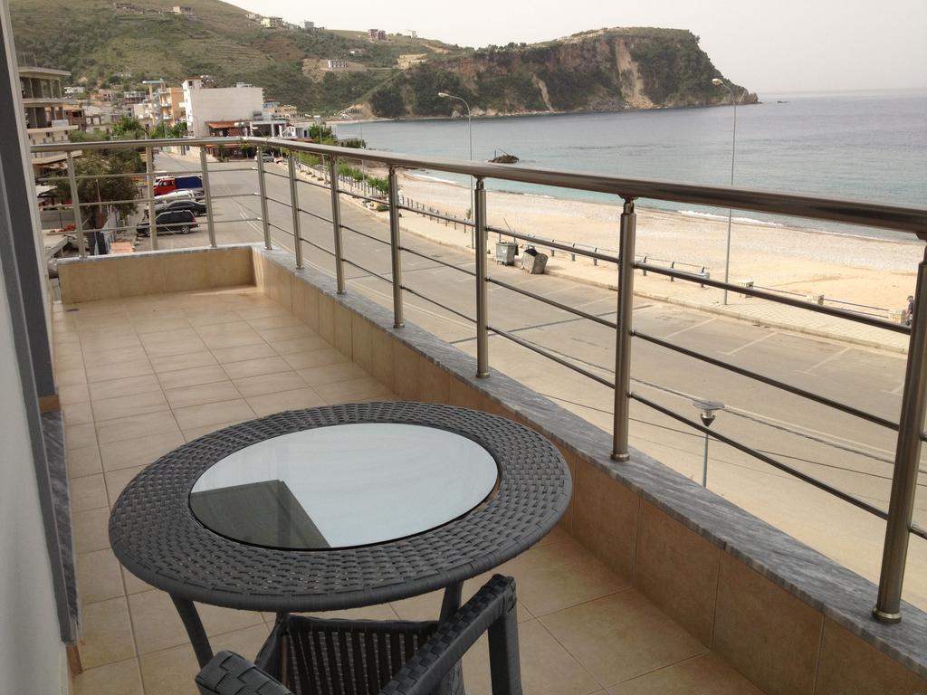 Rondos Hotel Himare Cameră foto
